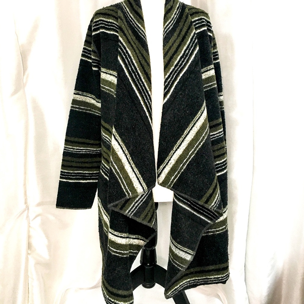 Tribal Jeans Wool blend open styled striped sweater jacket, Small.